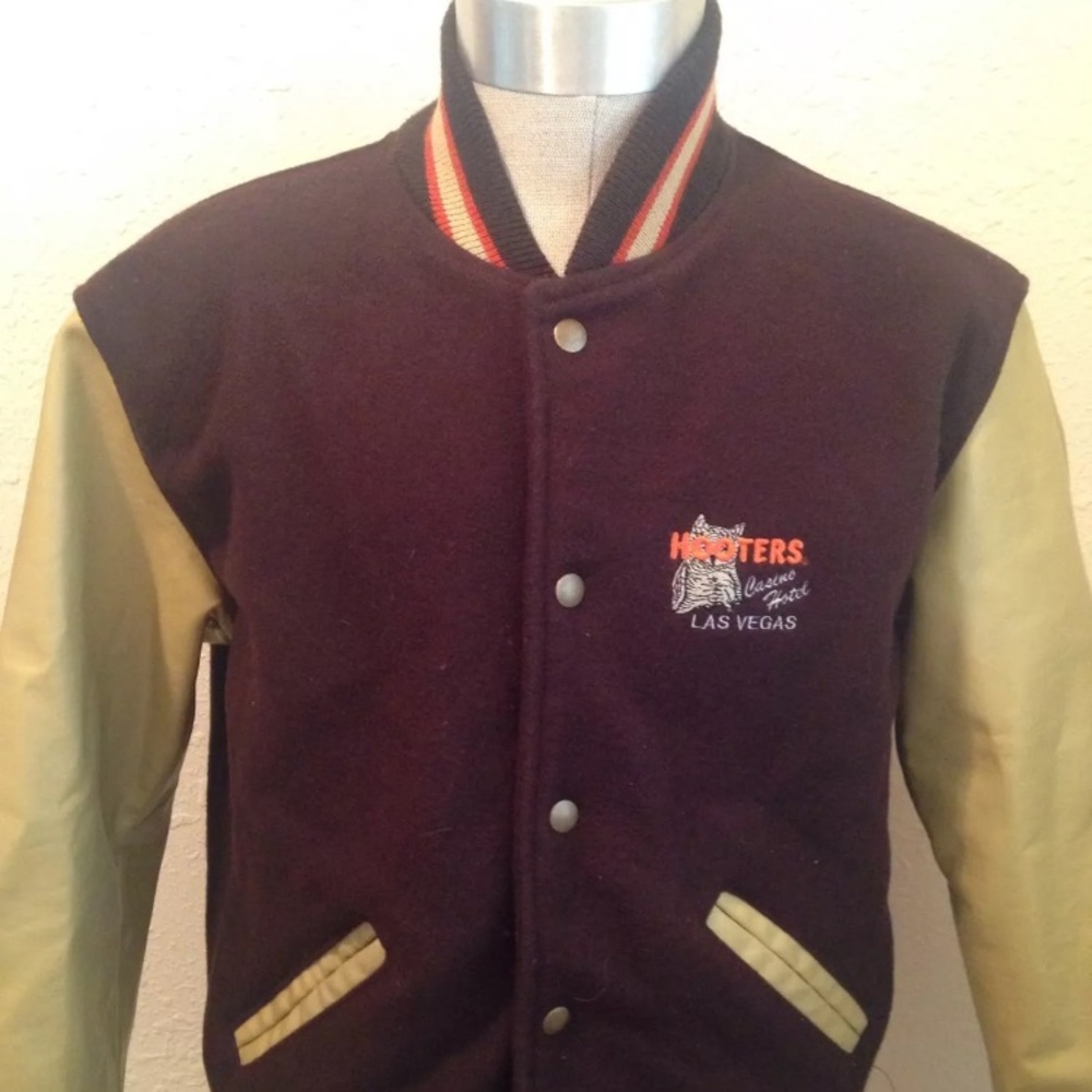 Hooters Las Vegas Letterman Jacket Men's Small